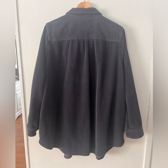 L.L. Bean Women’s Dark Blue Corduroy Shirt/Jacket - Picture 7 of 9